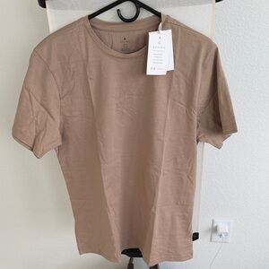 Vestrat Crew Neck T-Shirt in Taupe